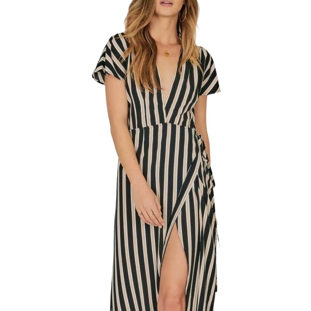 Amuse Society Women's Black Fit To Be Striped Wrap Maxi Dress Size XS